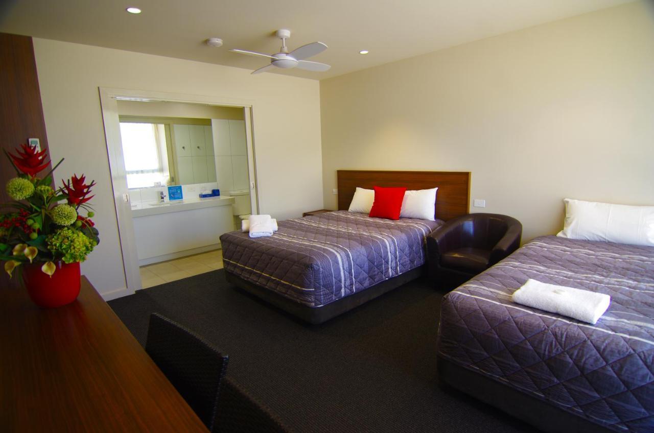 סוון היל Jane Eliza Motor Inn מראה חיצוני תמונה