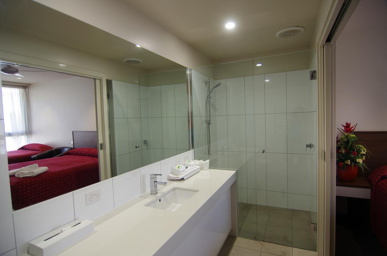סוון היל Jane Eliza Motor Inn מראה חיצוני תמונה